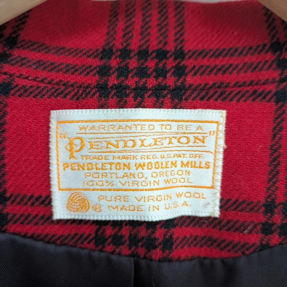 Pendleton Red Plaid Wool Women's Blazer - Picture 2 of 7